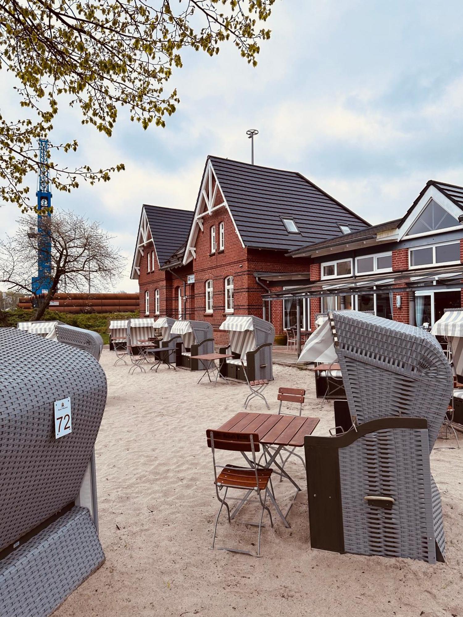 Kanal-Haus "Das Gaestehaus Direkt Am Nok" Osterrönfeld Dış mekan fotoğraf